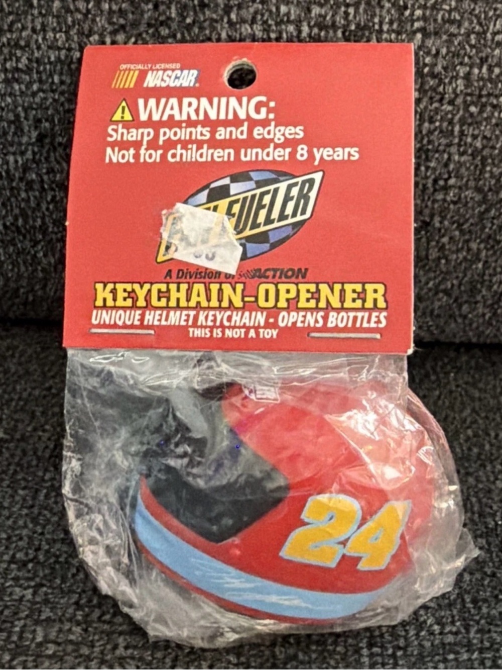 NEW Vintage 1998 NASCAR Fan Fueler Jeff Gordon #24 Helmet Keychain Bottle Opener